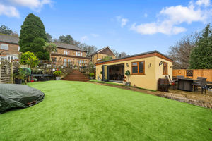 Photo 31- click for photo gallery